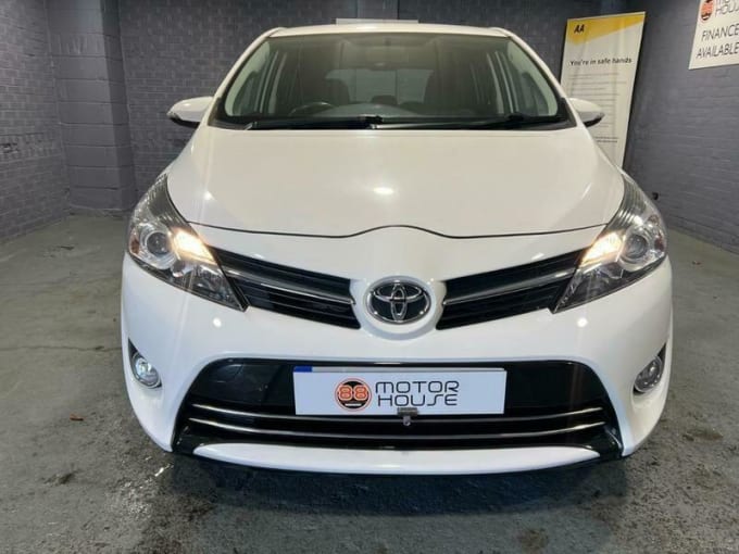 2014 Toyota Verso