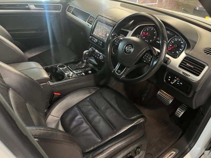 2025 Volkswagen Touareg