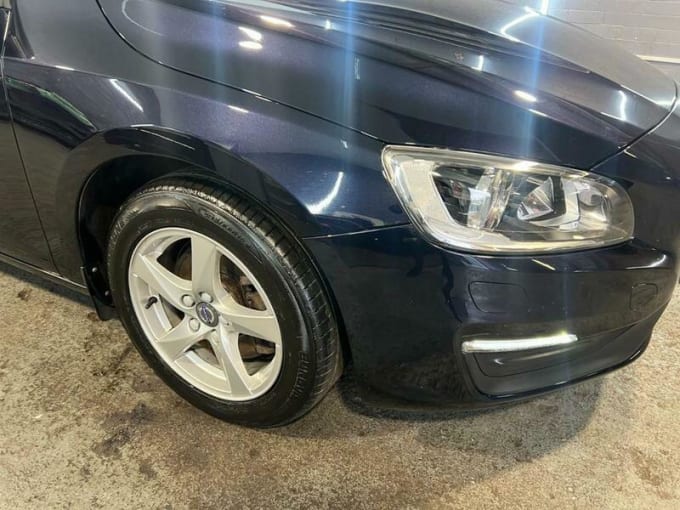 2025 Volvo S60