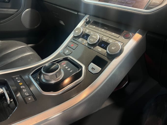 2025 Land Rover Range Rover Evoque
