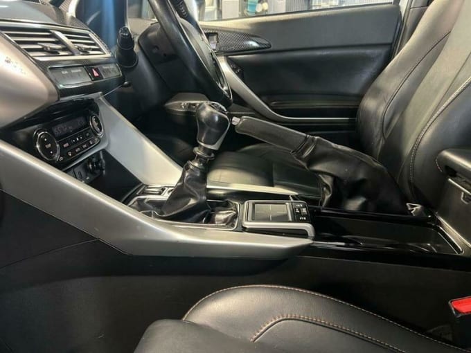 2025 Mitsubishi Eclipse Cross