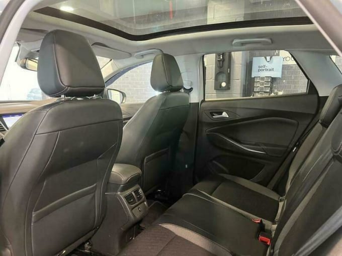 2025 Vauxhall Grandland X
