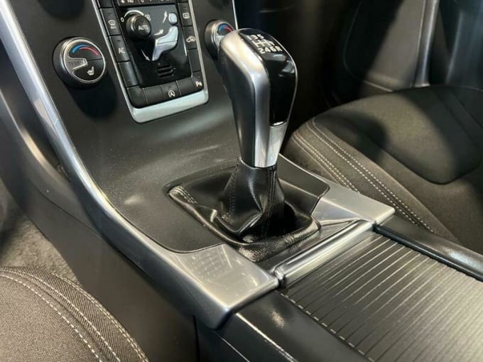 2025 Volvo S60