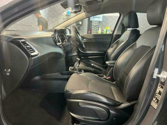 2025 Kia Ceed
