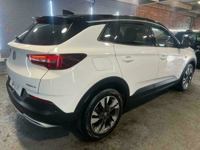 2025 Vauxhall Grandland X