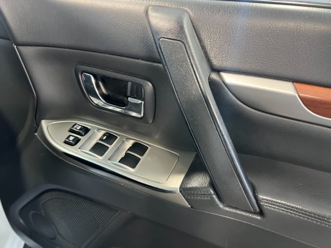 2025 Mitsubishi Shogun