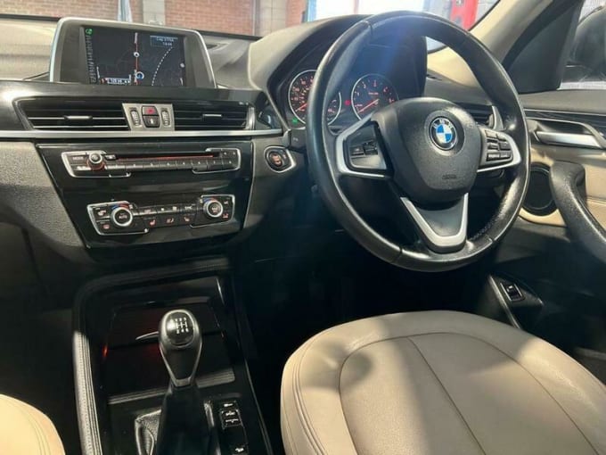 2025 BMW X1