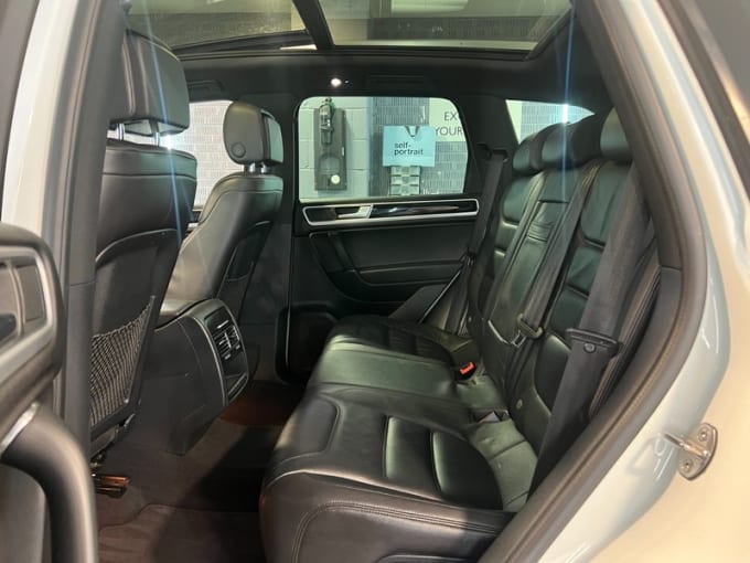 2025 Volkswagen Touareg