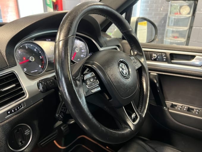 2025 Volkswagen Touareg