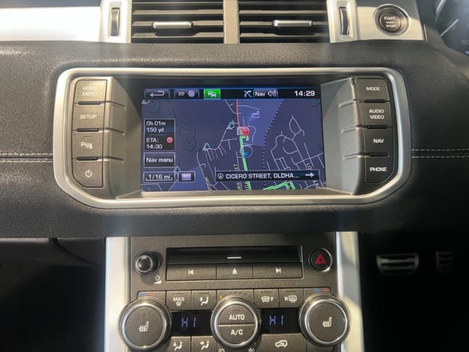 2025 Land Rover Range Rover Evoque
