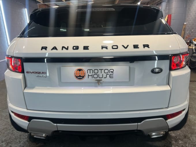 2025 Land Rover Range Rover Evoque