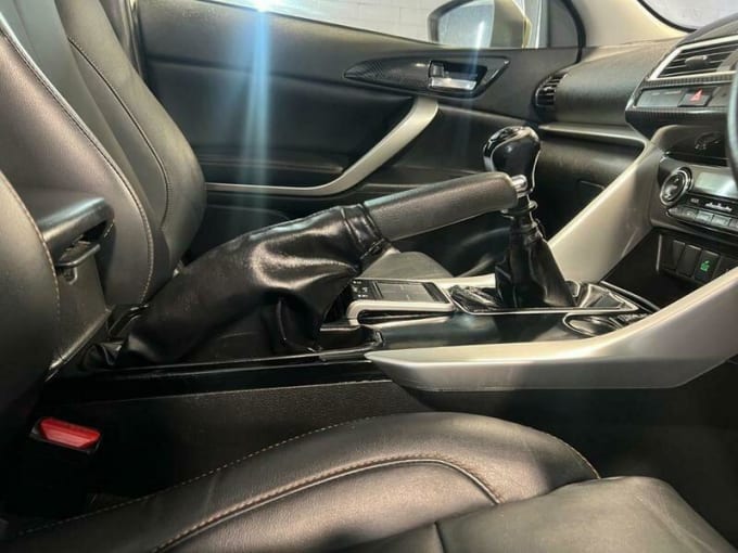 2025 Mitsubishi Eclipse Cross