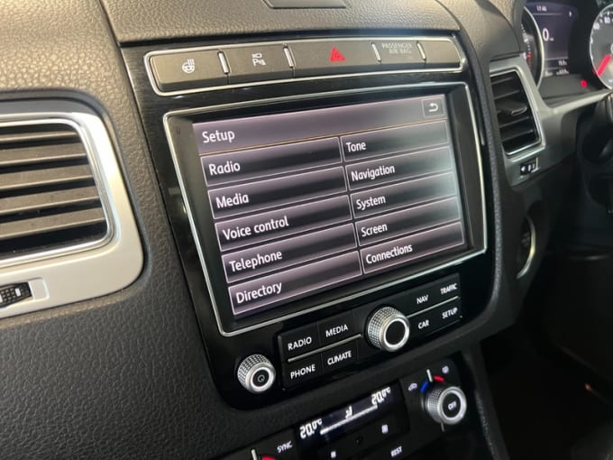 2025 Volkswagen Touareg