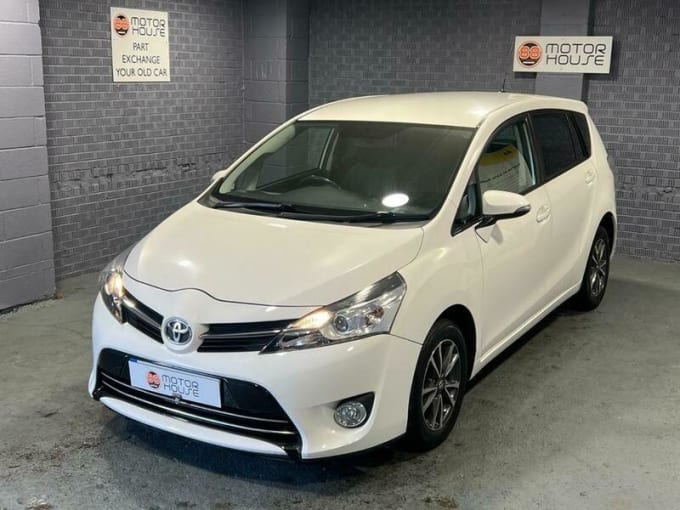 2014 Toyota Verso