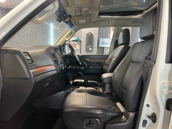 2025 Mitsubishi Shogun