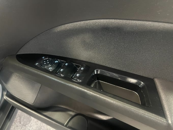 2025 Ford Mondeo