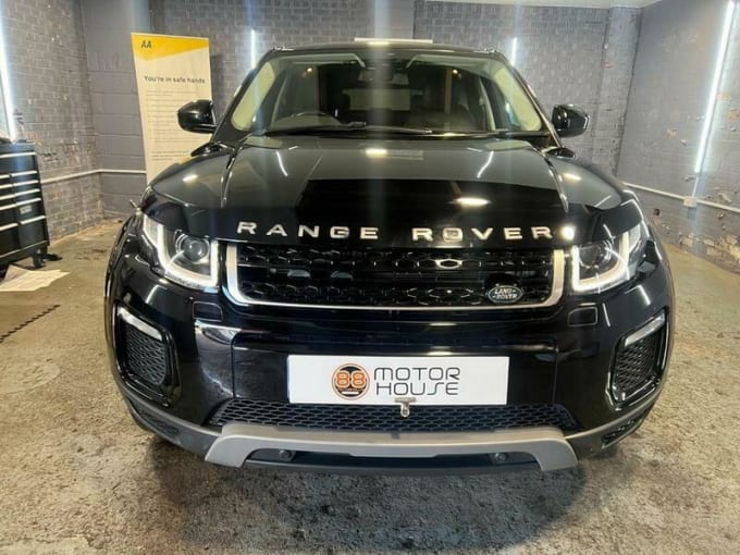 2025 Land Rover Range Rover Evoque