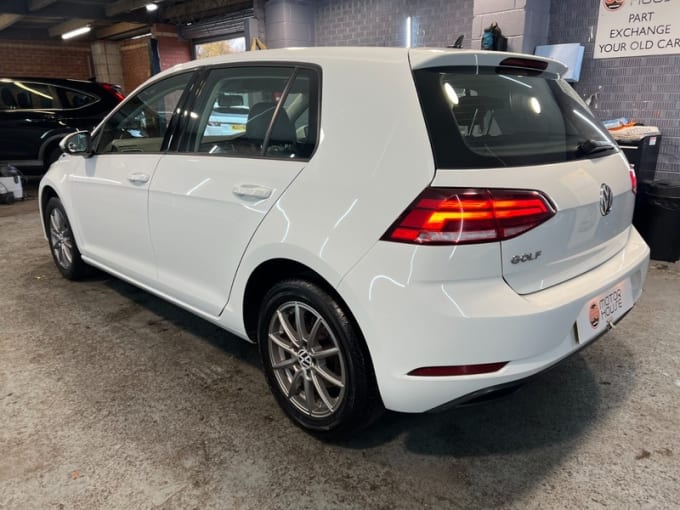 2024 Volkswagen Golf