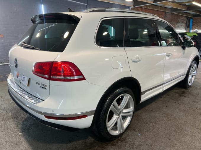 2025 Volkswagen Touareg