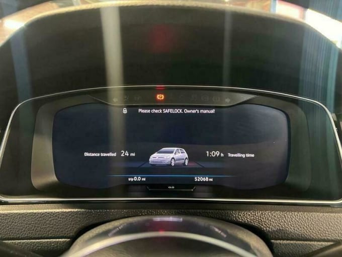 2025 Volkswagen Golf