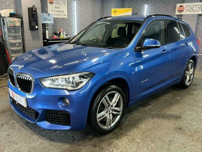 2025 BMW X1
