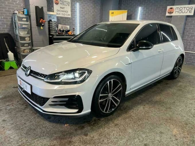 2025 Volkswagen Golf