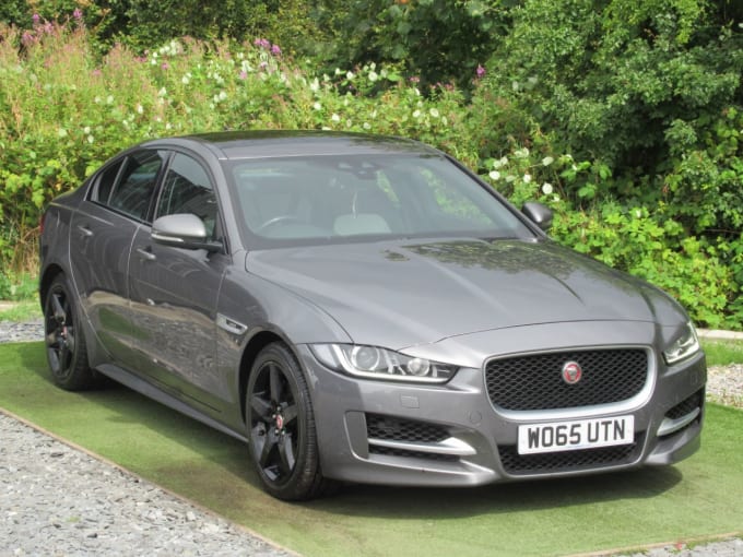 2024 Jaguar Xe