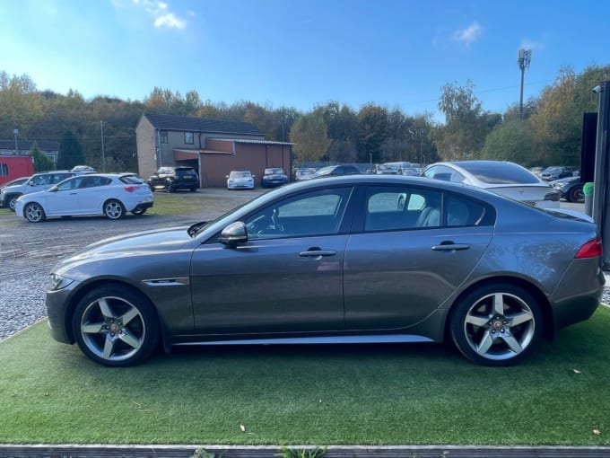 2025 Jaguar Xe