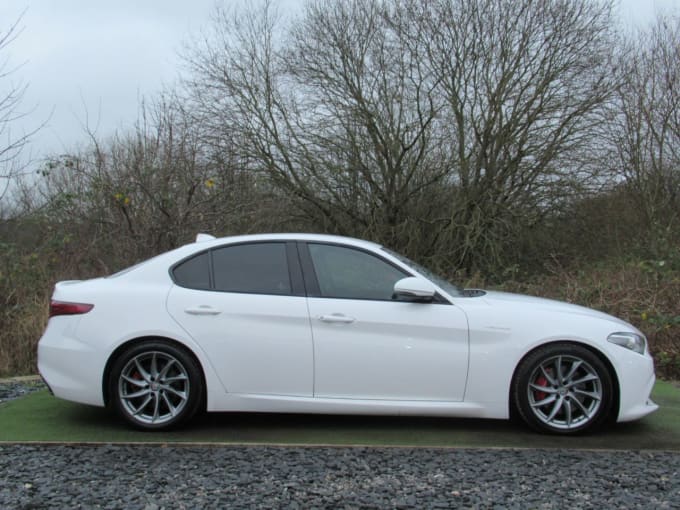 2025 Alfa Romeo Giulia