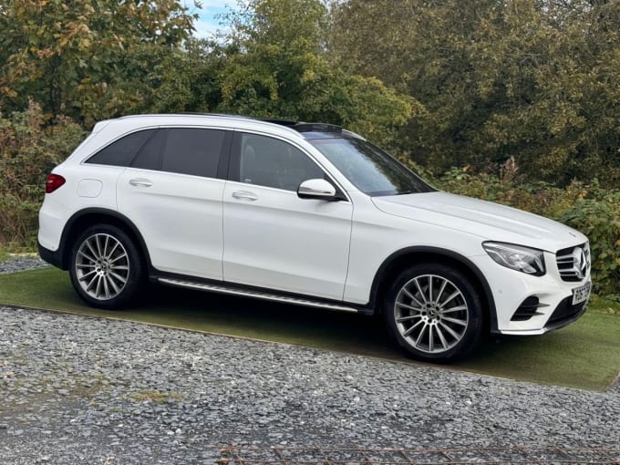 2025 Mercedes-benz Glc