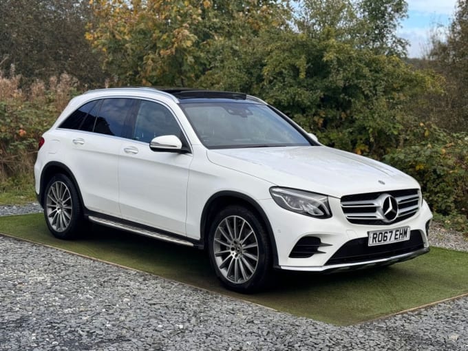 2025 Mercedes-benz Glc