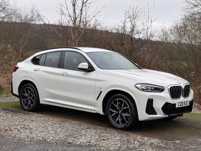 2025 BMW X4