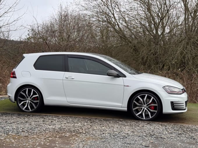 2025 Volkswagen Golf