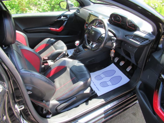 2025 Peugeot 208
