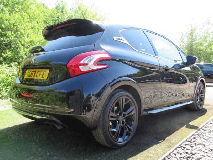 2025 Peugeot 208