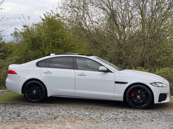 2025 Jaguar Xf
