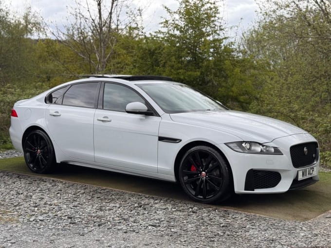 2025 Jaguar Xf