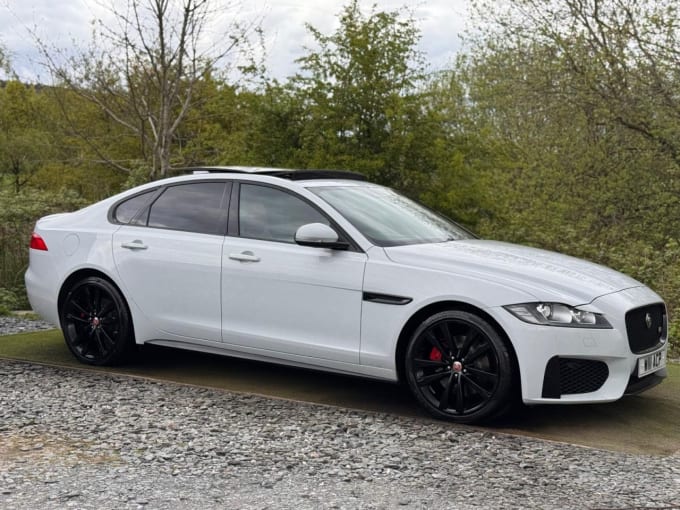 2025 Jaguar Xf