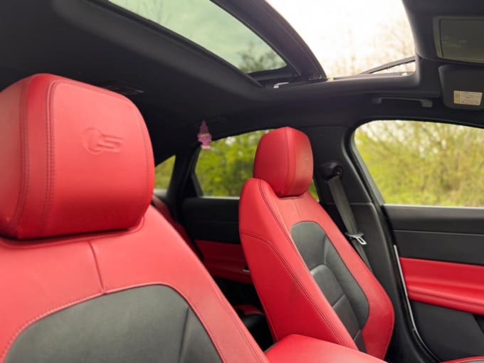 2025 Jaguar Xf