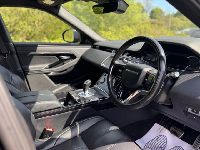 2025 Land Rover Range Rover Evoque