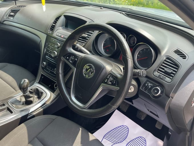 2025 Vauxhall Insignia