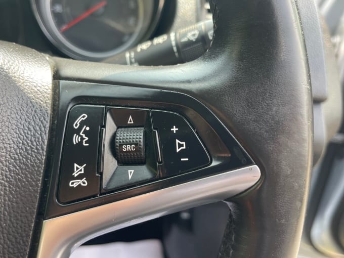 2025 Vauxhall Insignia