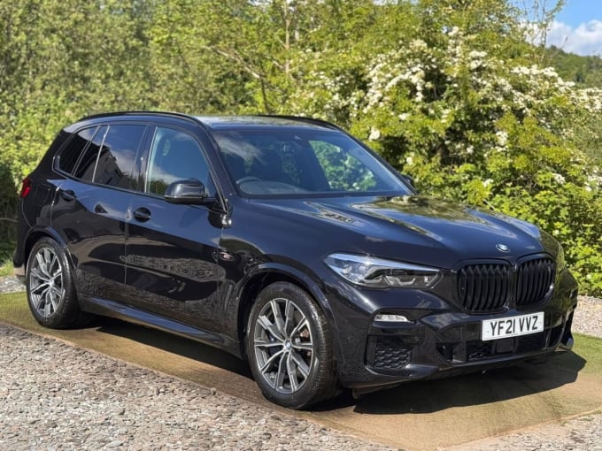 2025 BMW X5