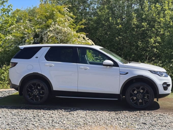 2025 Land Rover Discovery Sport