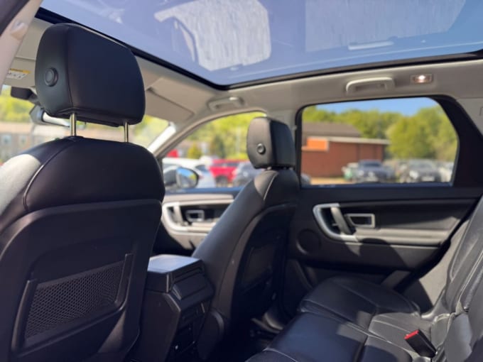 2025 Land Rover Discovery Sport