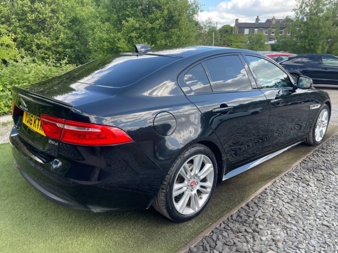 2025 Jaguar Xe
