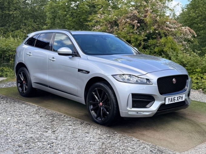 2025 Jaguar F-pace