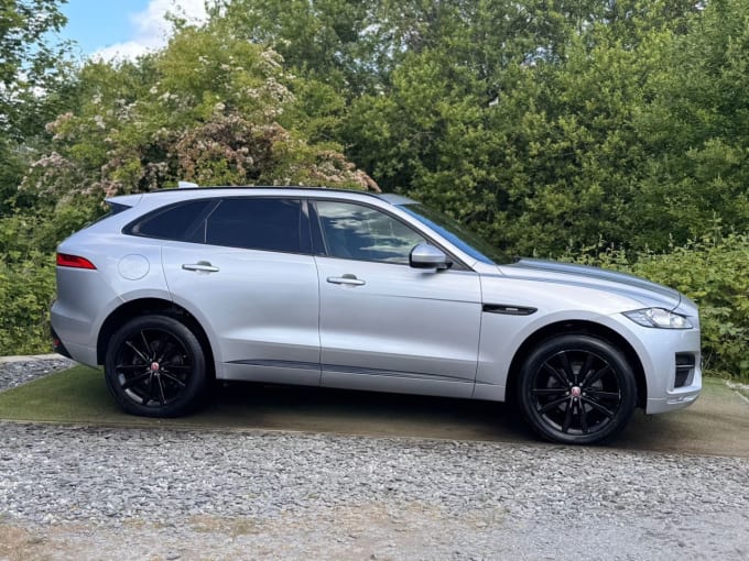 2025 Jaguar F-pace