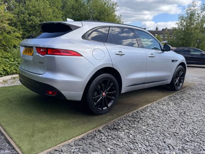 2025 Jaguar F-pace