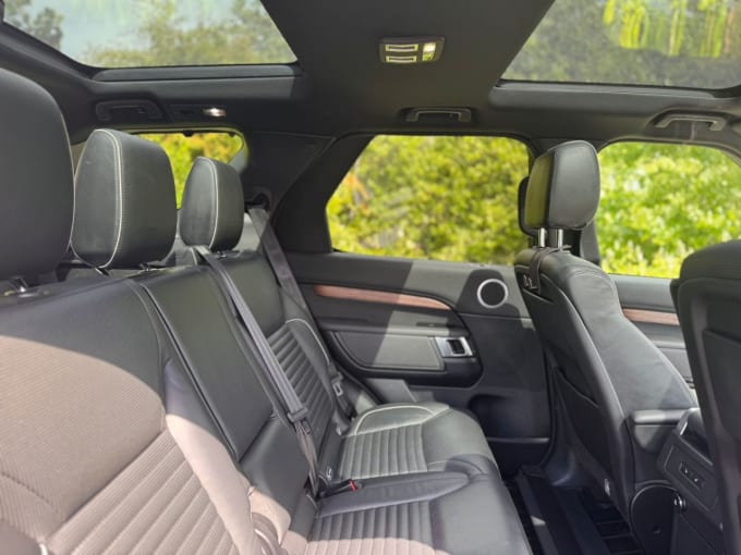2025 Land Rover Discovery